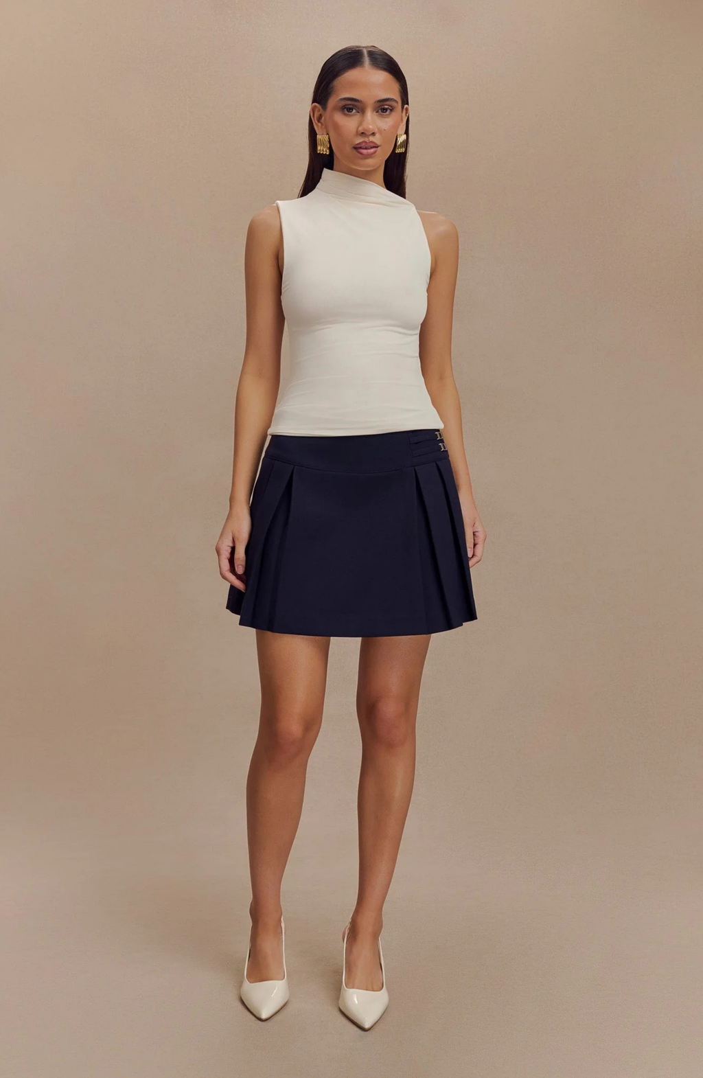Chic Contour Top